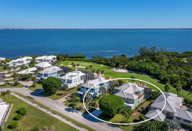 $2,790,000 | 3408 Fair Oaks Lane, Longboat Key, FL 34228
