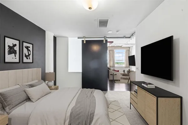 $2,150 | 2600 West 7th Street, Unit 1535, Fort Worth, TX 76107