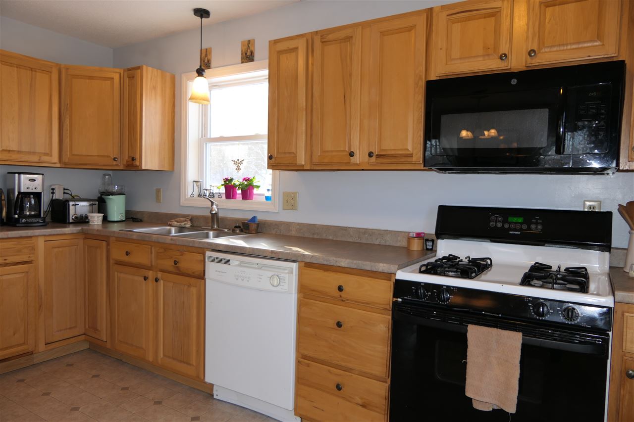 2460 Highgate Road Swanton, VT 05478 - Photo 7 of 19