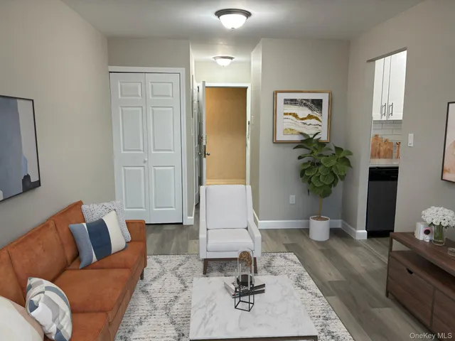 $329,900 | 87-30 62nd Avenue, Unit 3G | Rego Park