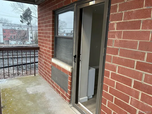 $329,900 | 87-30 62nd Avenue, Unit 3G | Rego Park