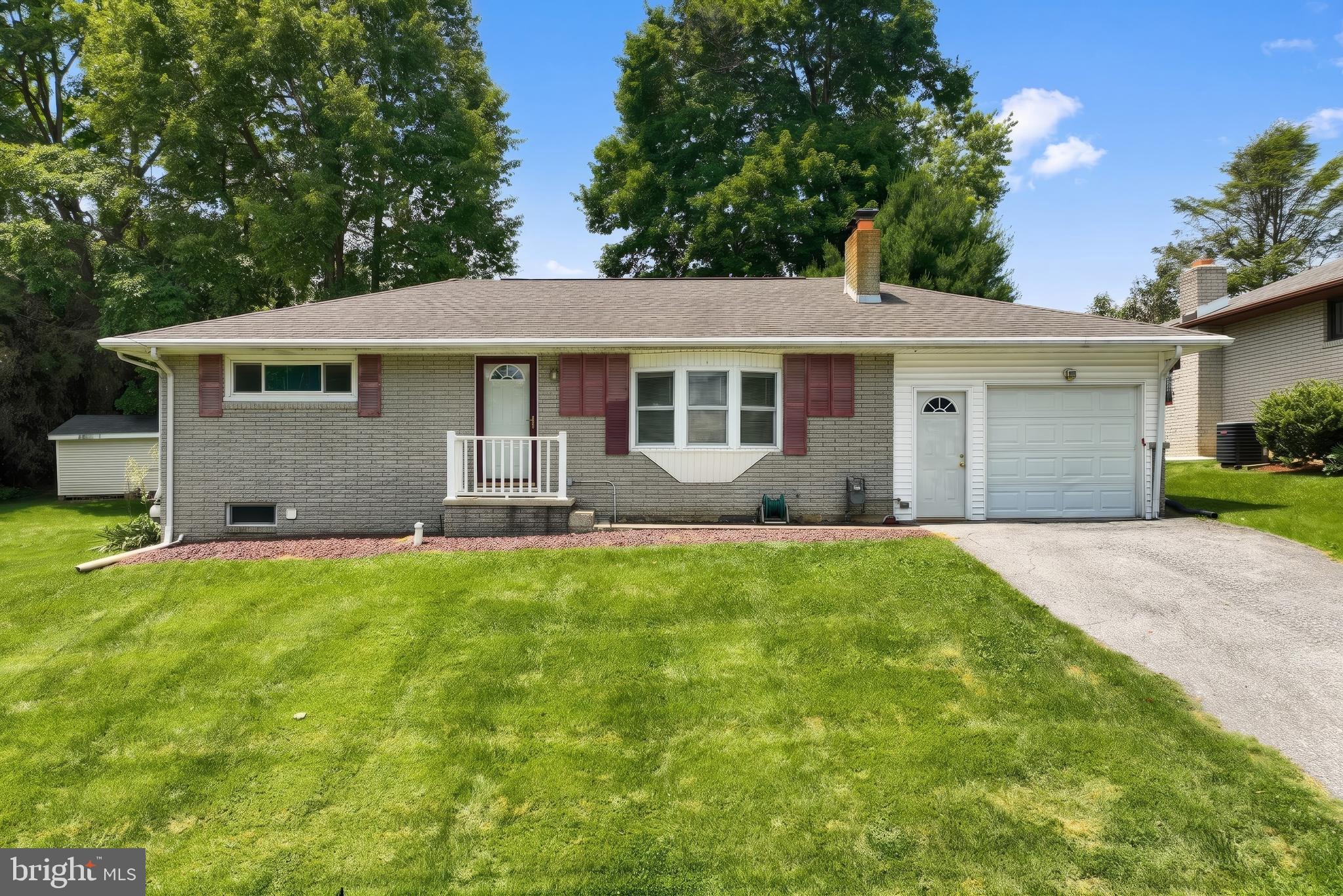 620 Memory Lane Red Lion, PA 17356 - Photo 1 of 36