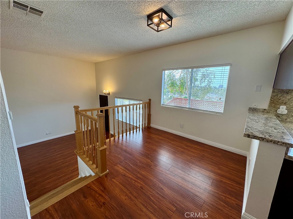 1523 East Windsor Road, Unit 105B Glendale, CA 91205 - Photo 4 of 34