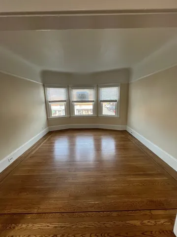 $2,700 | 9 Monte Vista Avenue, Oakland, CA 94611