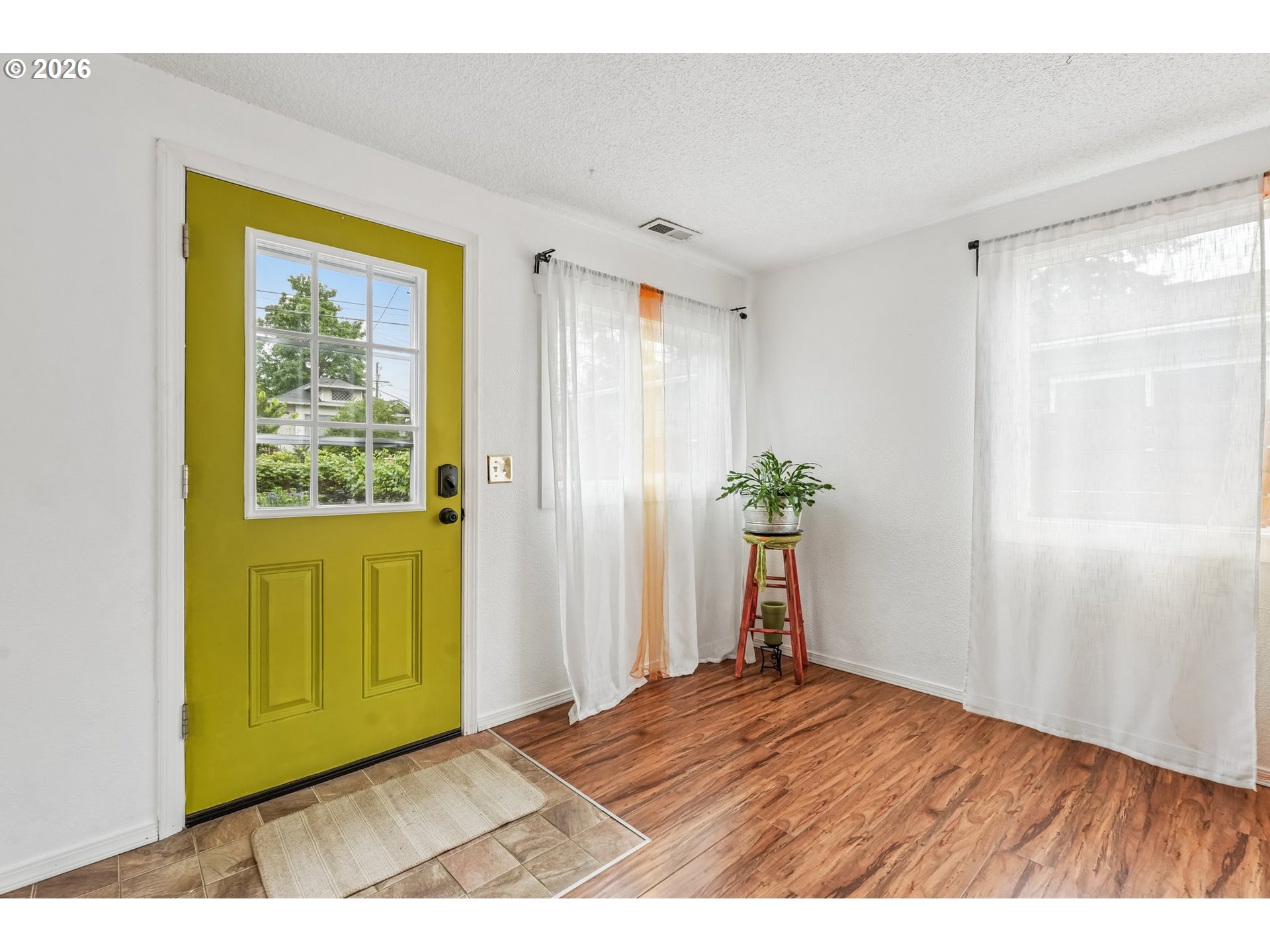 1511 Northeast Rosa Parks Way Portland, OR 97211 - Photo 14 of 41