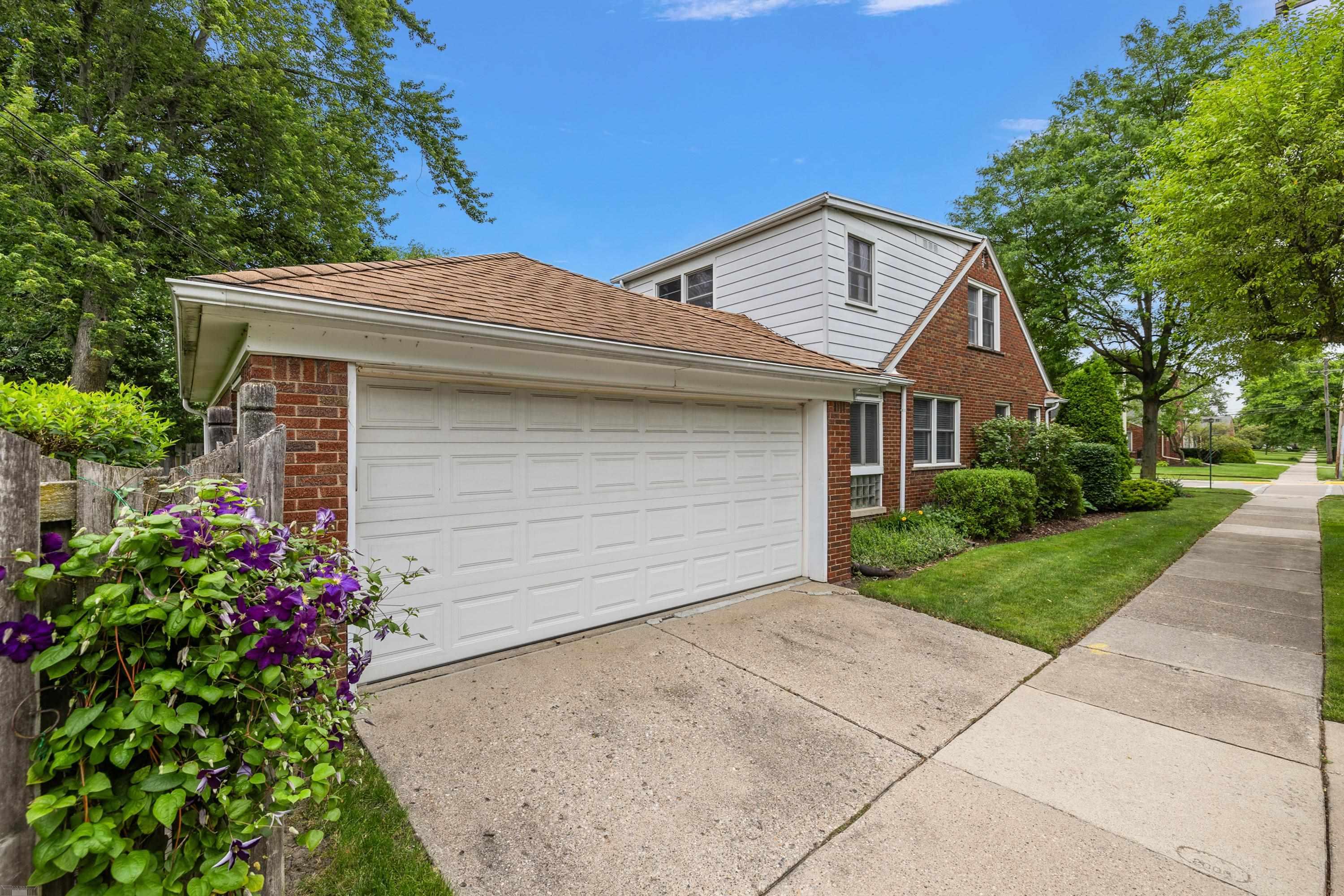 1437 Torrey Road Grosse Pointe Woods, MI 48236 - Photo 48 of 60