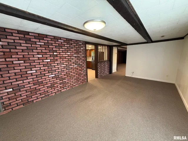 $185,000 | 3507 Smith Road, Pleasant Plains, IL 62677