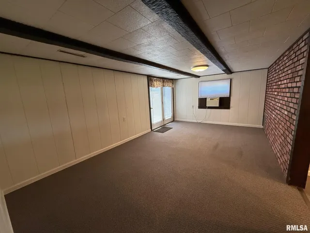 $185,000 | 3507 Smith Road, Pleasant Plains, IL 62677