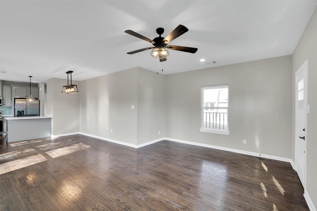 401 Poplar Street Italy, TX 76651 - Photo 9 of 29