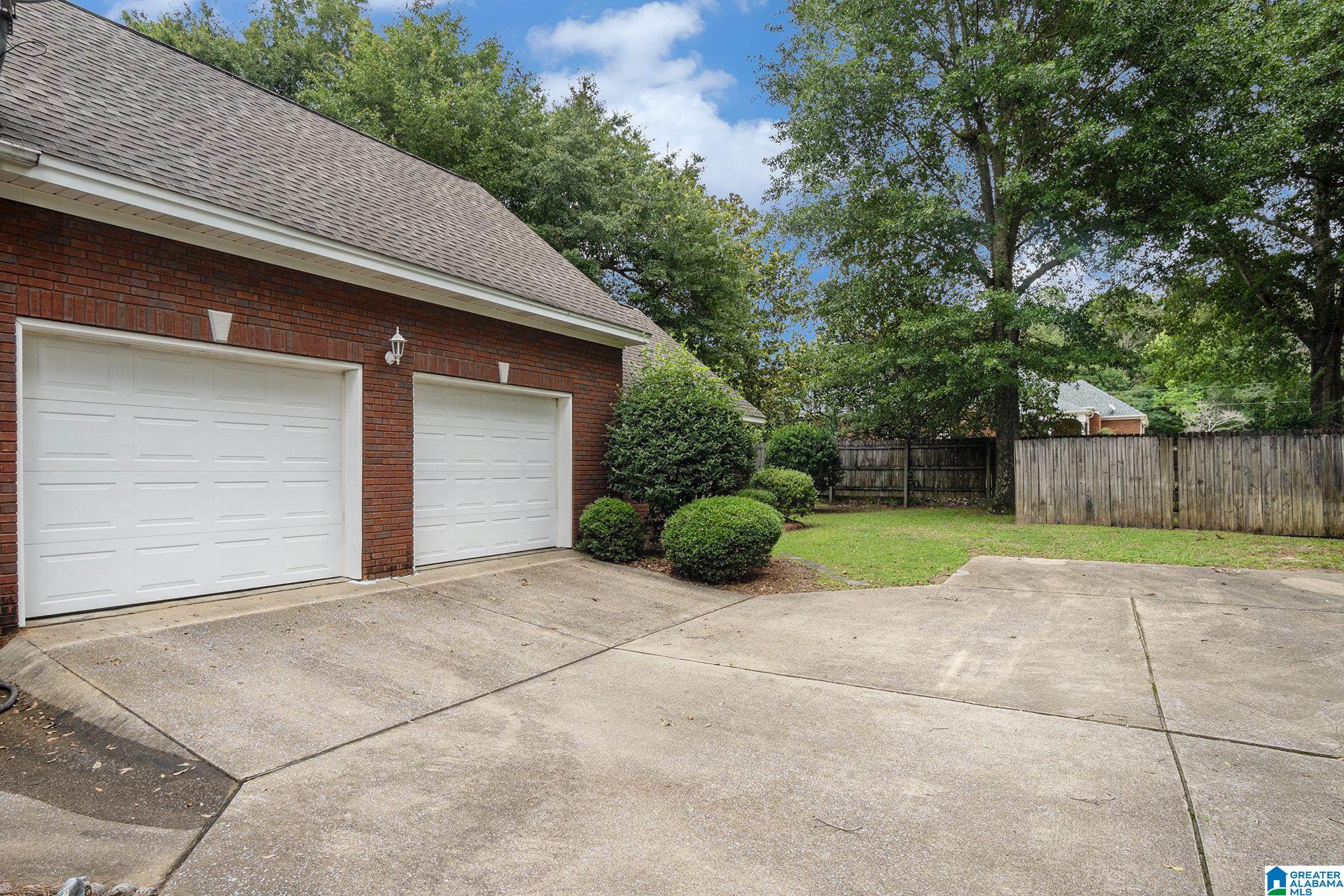 802 Golf Drive Clanton, AL 35045 - Photo 9 of 27