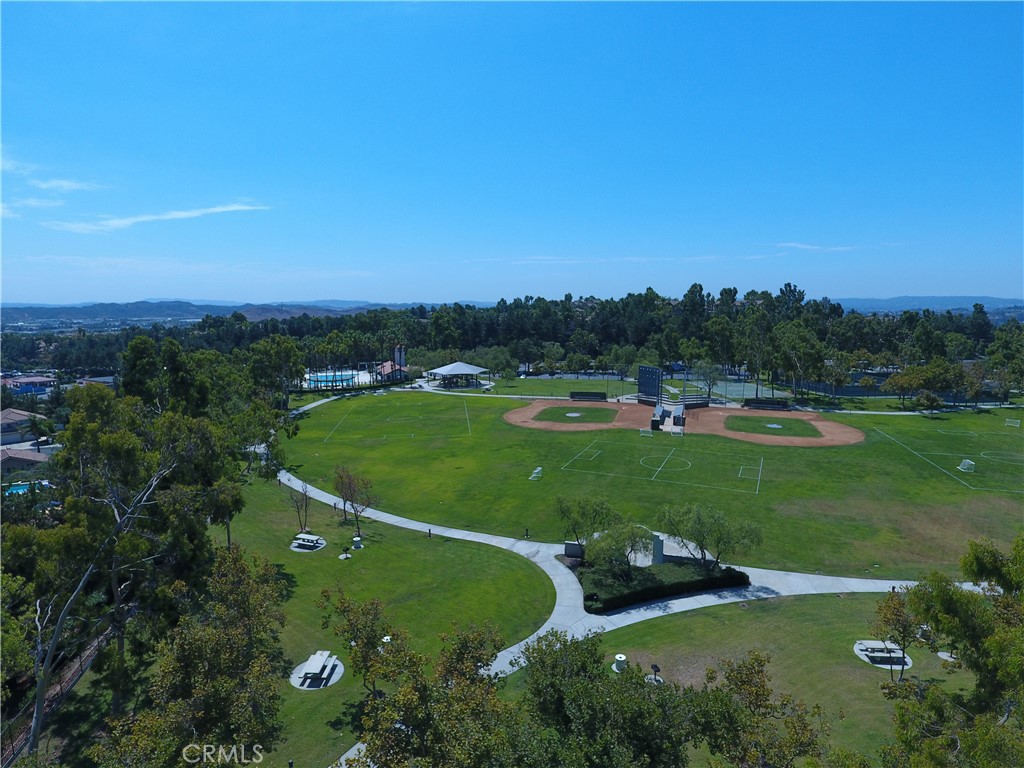 89 Vía Cresta Rancho Santa Margarita, CA 92688 - Photo 19 of 31
