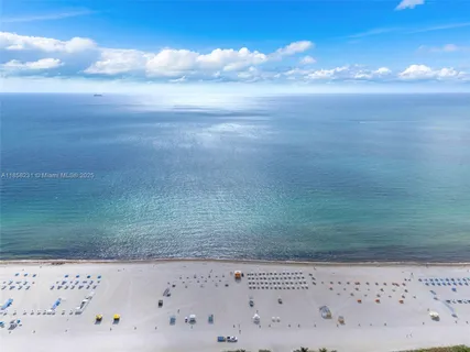 $295,000 | 1519 Drexel Avenue, Unit 403, Miami Beach, FL 33139