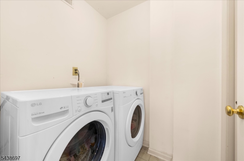 8 Cottage Place Somerville, NJ 08876 - Photo 21 of 42