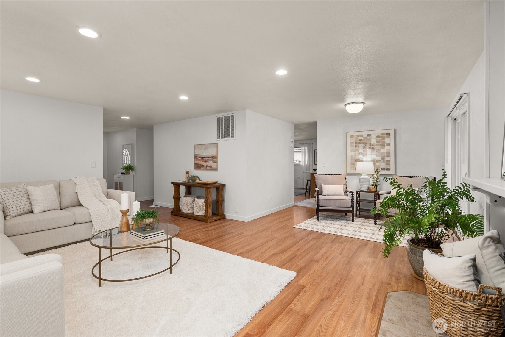 7426 Phillips Road Southwest Lakewood, WA 98498 - Photo 7 of 36 Gallery Image 7