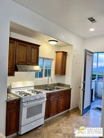 $1,450 | 31305 Desert Moon Drive, Thousand Palms, CA 92276