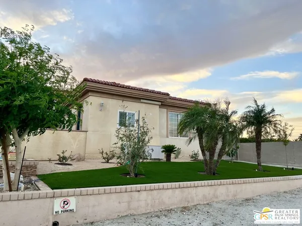 $1,450 | 31305 Desert Moon Drive, Thousand Palms, CA 92276