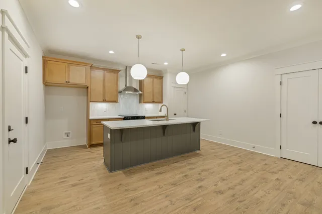 a view of an empty room with empty racks