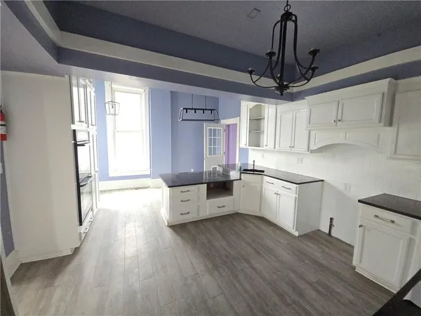 $189,900 | 617 Parallel Street, Atchison, KS 66002