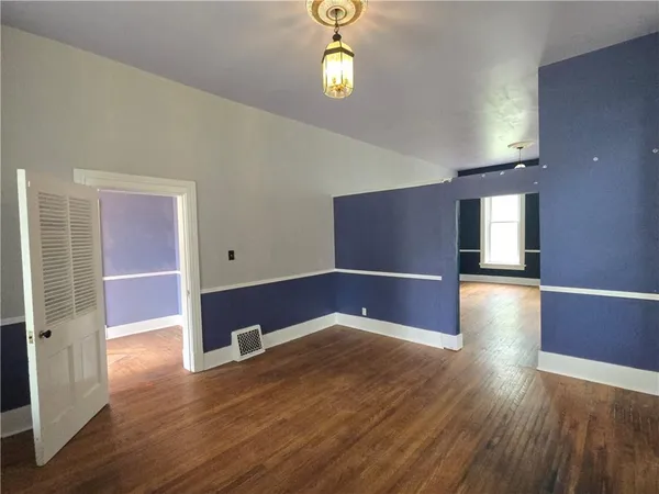 $189,900 | 617 Parallel Street, Atchison, KS 66002