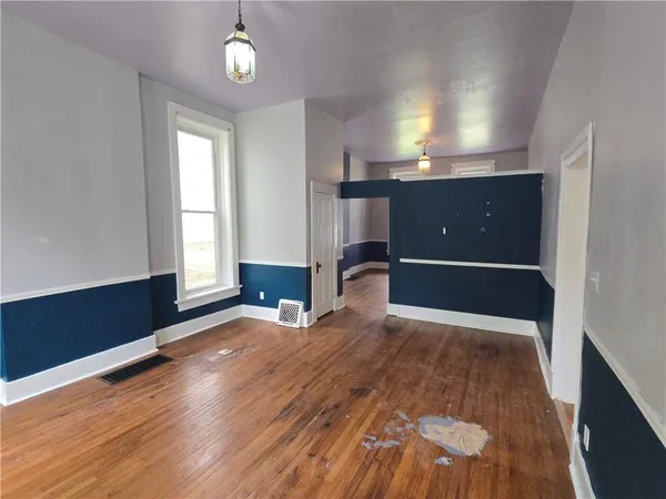 $189,900 | 617 Parallel Street, Atchison, KS 66002
