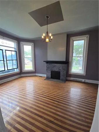 $189,900 | 617 Parallel Street, Atchison, KS 66002