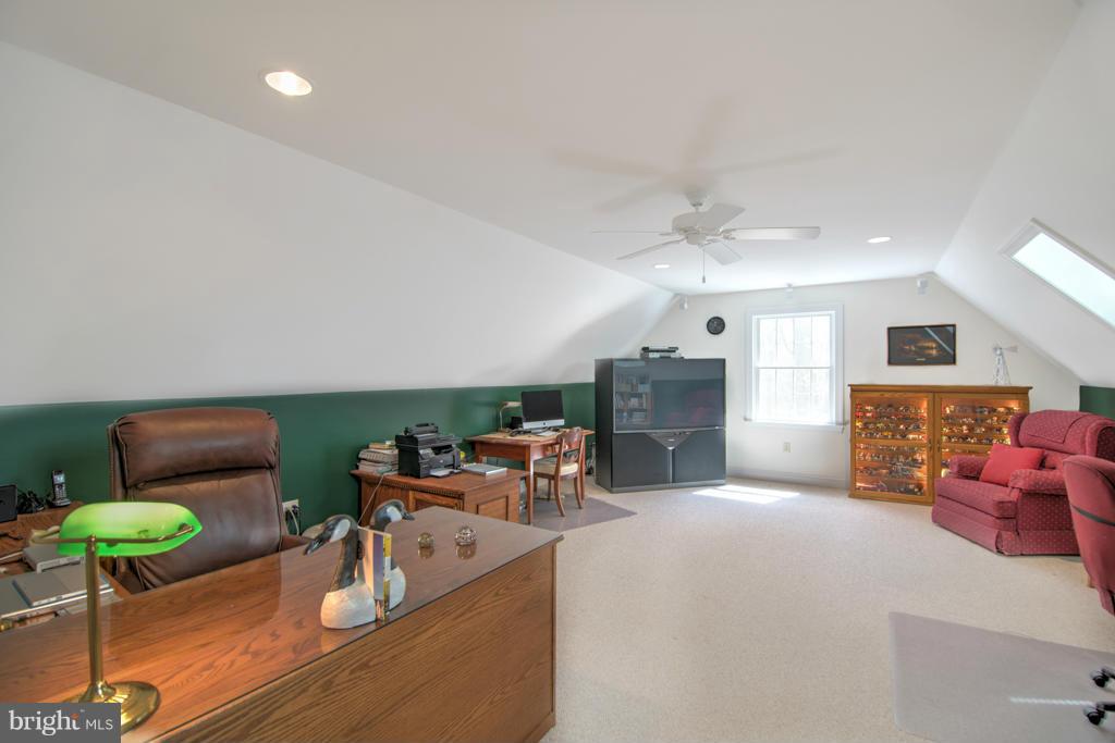 29125 Ricks Landing Road Kennedyville, MD 21645 - Photo 15 of 30 Large 2nd Floor family room