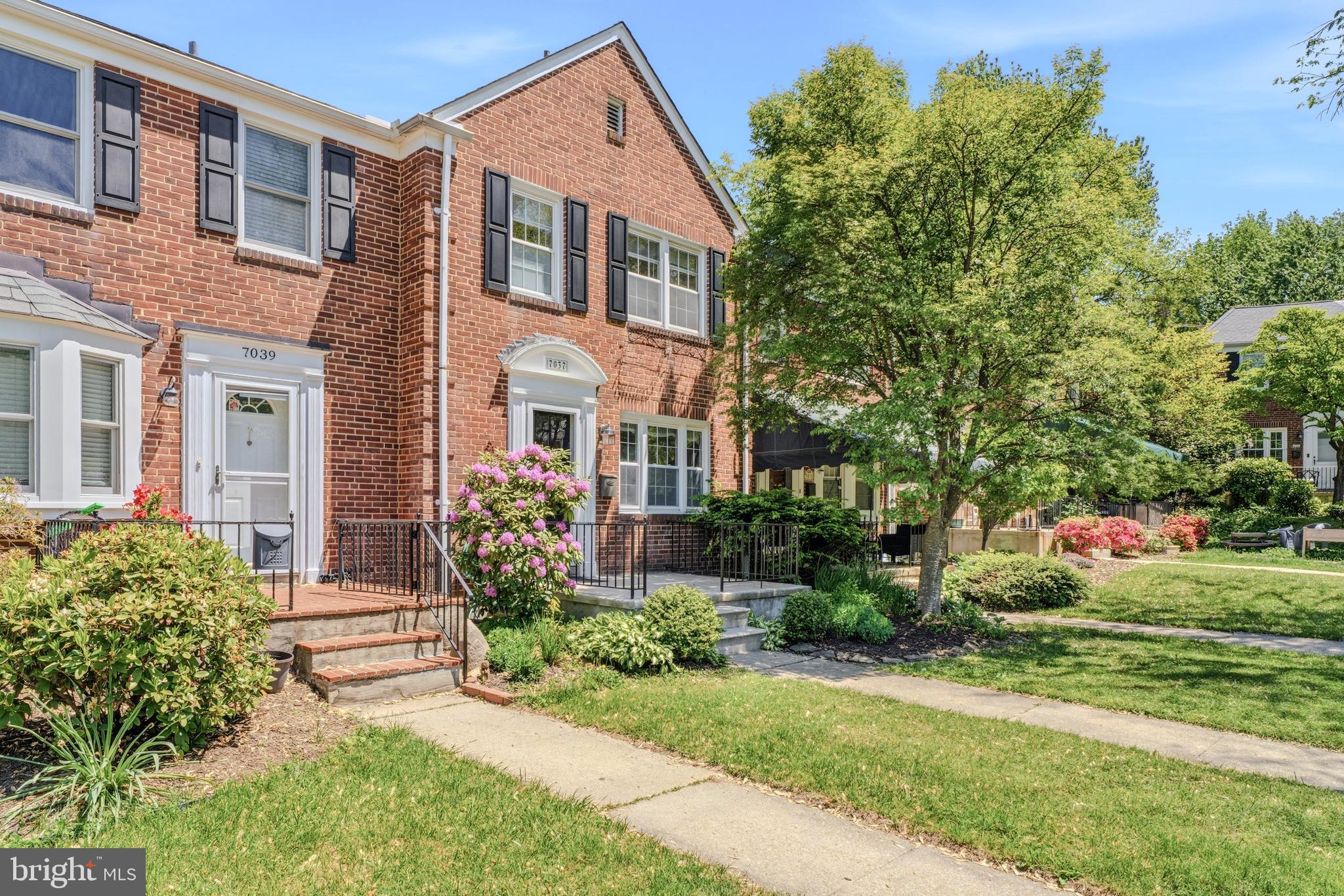 7037 Heathfield Road Baltimore, MD 21212 - Photo 4 of 44 Front Exterior