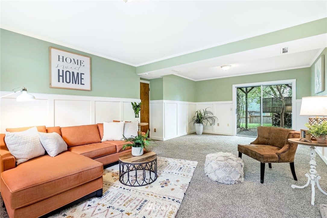 17504 Valley Cir Drive Bothell, WA 98012 - Photo 16 of 32 Gallery Image 16