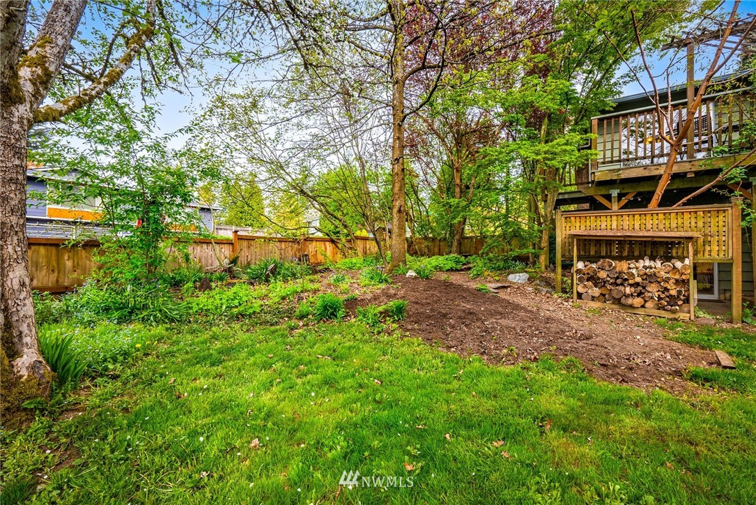 17504 Valley Cir Drive Bothell, WA 98012 - Photo 21 of 32 Gallery Image 21