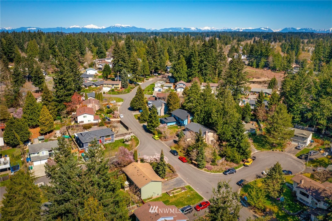 17504 Valley Cir Drive Bothell, WA 98012 - Photo 26 of 32 Gallery Image 26