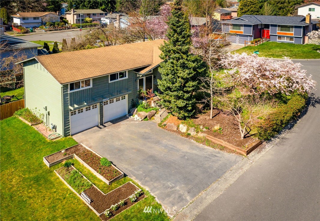17504 Valley Cir Drive Bothell, WA 98012 - Photo 27 of 32 Gallery Image 27