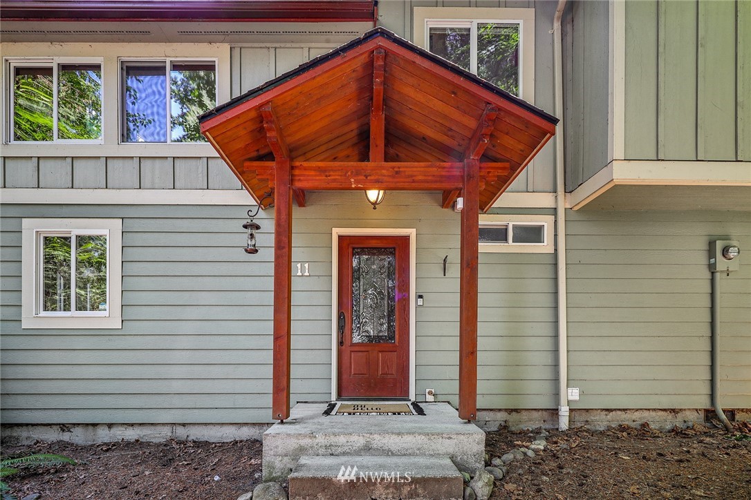11 Spring Court Bellingham, WA 98229 - Photo 2 of 40 Gallery Image 2
