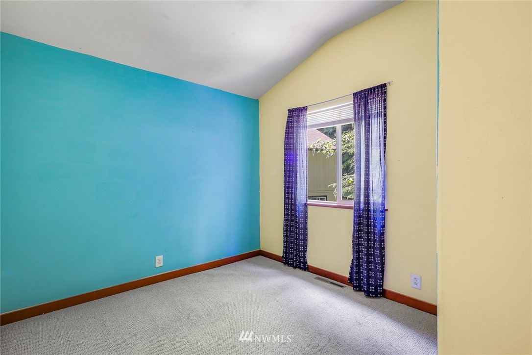 11 Spring Court Bellingham, WA 98229 - Photo 32 of 40 Gallery Image 32