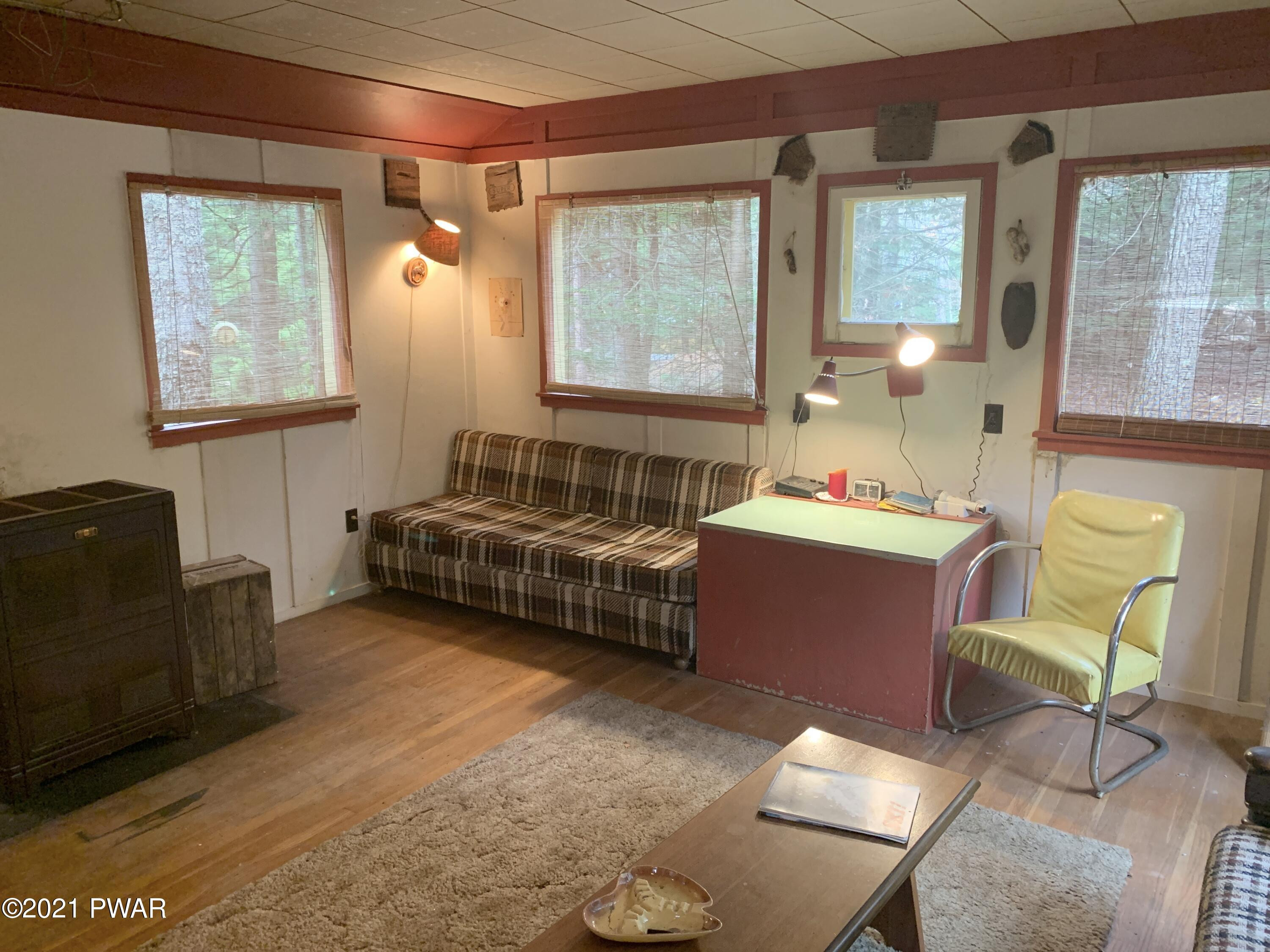 229 Brewster Road Dingmans Ferry, PA 18328 - Photo 3 of 15