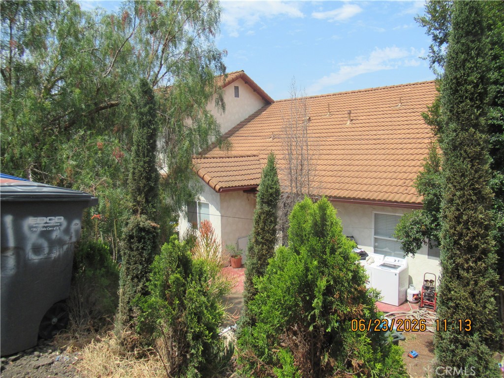 1830 Helix Street Spring Valley, CA 91977 - Photo 3 of 5 Gallery Image 3