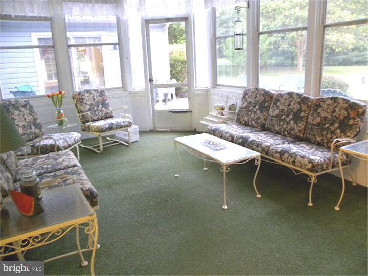 23 Buck Road Warrington, PA 18976 - Photo 22 of 25 Sun Room