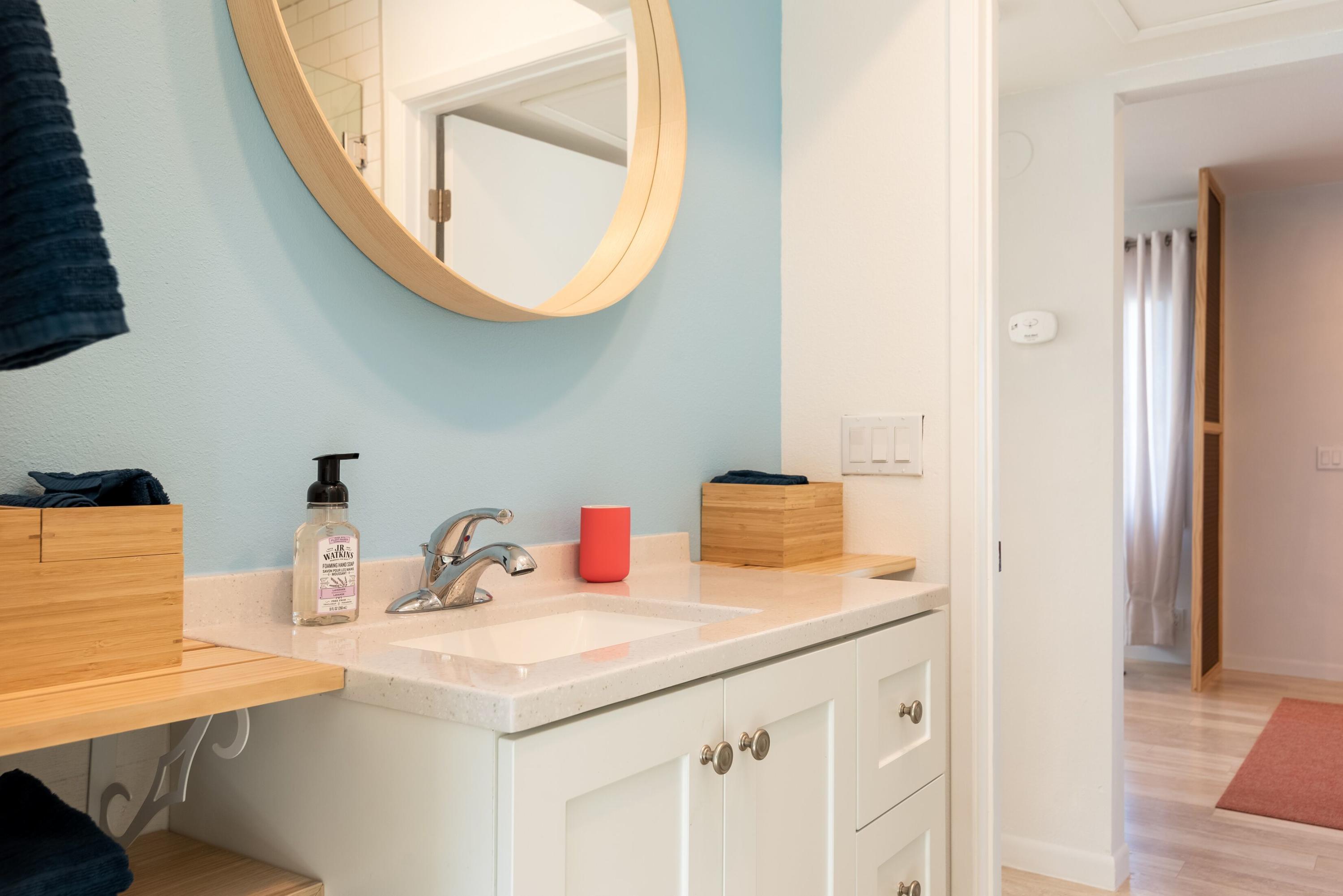 68195 Terrace Road Cathedral City, CA 92234 - Photo 20 of 33 a bathroom with a sink and a mirror