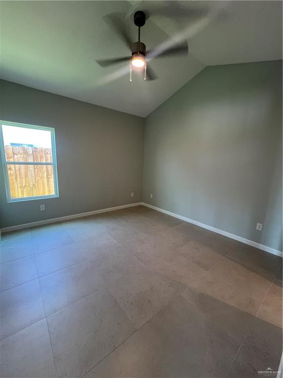408 Sparrow Road, Unit 2 Weslaco, TX 78596 - Photo 5 of 11
