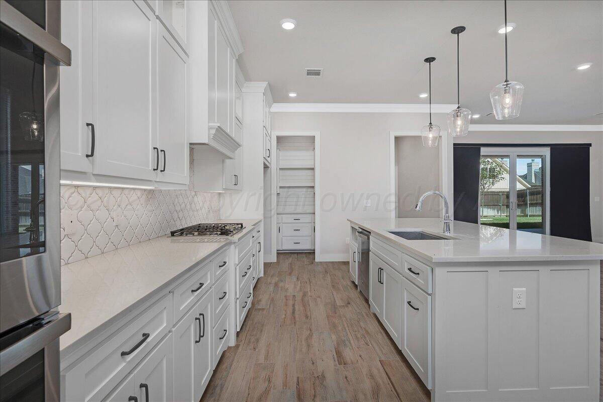 6300 Foley Square Street Amarillo, TX 79119 - Photo 32 of 39 Kitchen 3