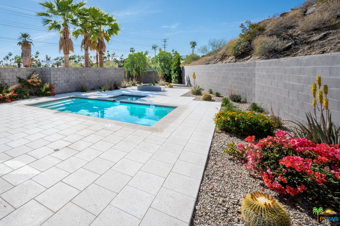 1521 South Belardo Road Palm Springs, CA 92264 - Photo 8 of 37