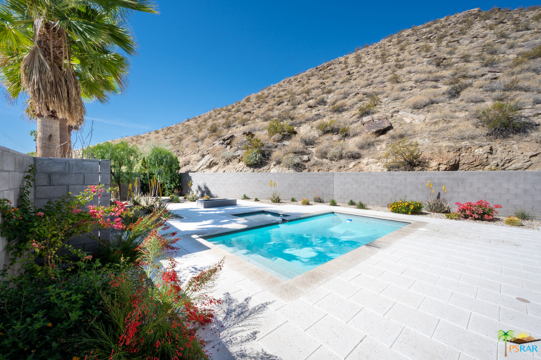 1521 South Belardo Road Palm Springs, CA 92264 - Photo 10 of 37