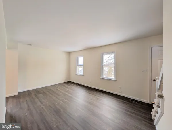 $424,900 | 520 Pitney Road, Columbia, PA 17512
