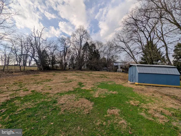$424,900 | 520 Pitney Road, Columbia, PA 17512