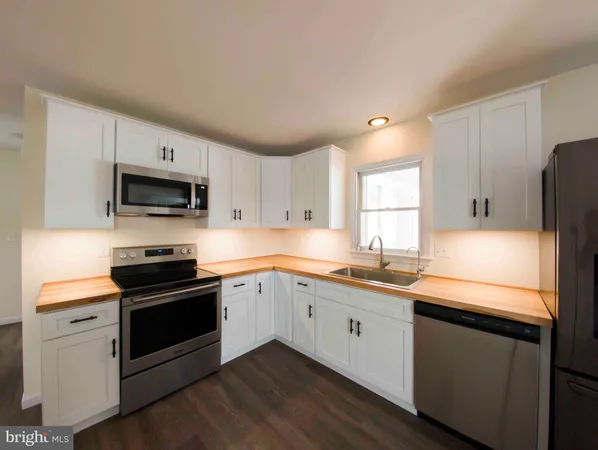 $424,900 | 520 Pitney Road, Columbia, PA 17512