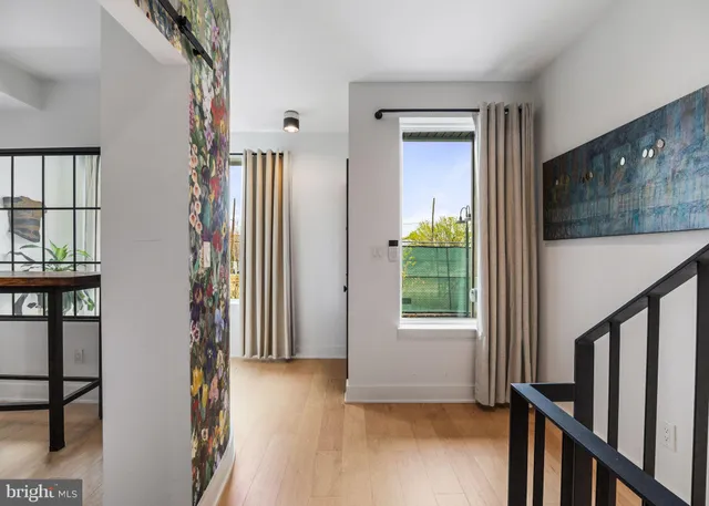 $1,189,900 | 175 West Oxford Street, Unit C1, Philadelphia, PA 19122