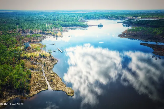 $472,900 | 203 Paradox Point Drive, Aurora, NC 27806