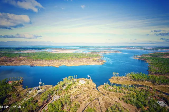 $472,900 | 203 Paradox Point Drive, Aurora, NC 27806