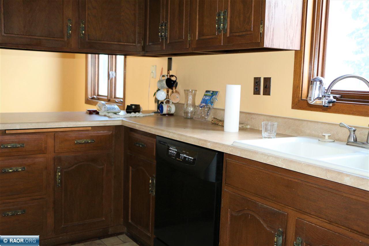 411 South 9th Street Virginia, MN 55792 - Photo 7 of 24