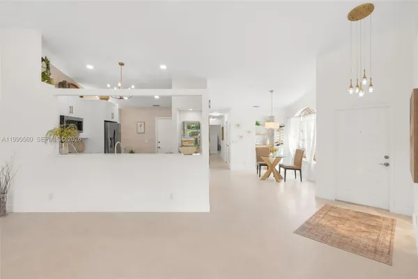 $3,700 | 15465 Lake Magnolia Place, Delray Beach, FL 33484