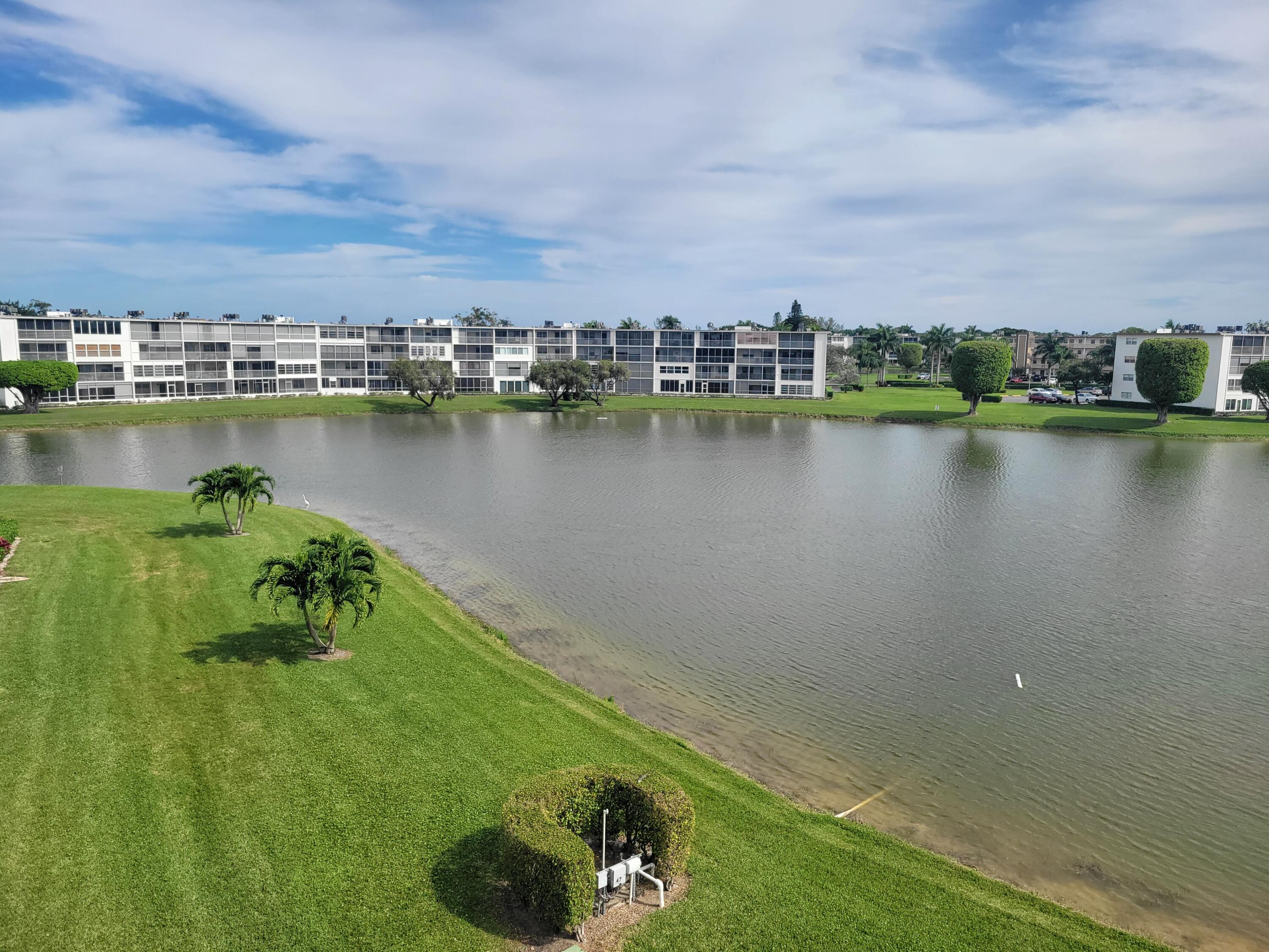 patio water view-